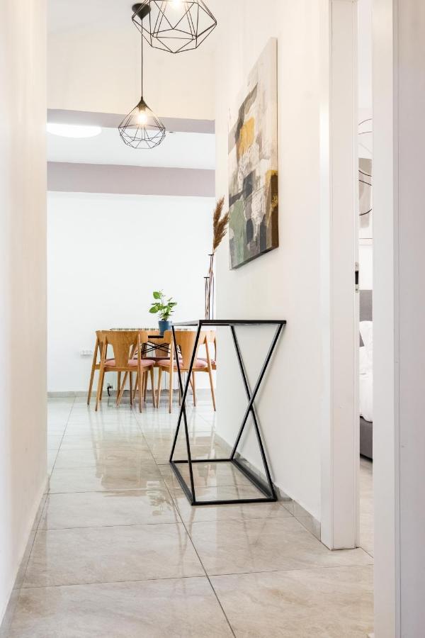 Modern Bright, Near Mahane Yehuda Market, Balcony Gerusalemme Esterno foto